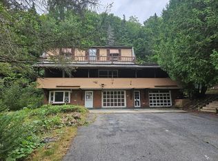 88 Birch Grove Rd, Pittsfield, MA 01201