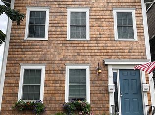 12 Callender Ave, Newport, RI 02840