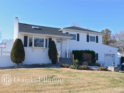 73 Dartmouth Dr, Hicksville, NY, 11801