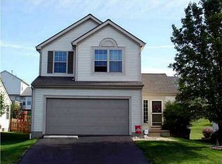 1972 Queens Meadow Ln, Grove City, OH 43123