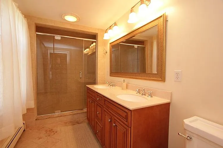 2828 Main St — Photo 19
