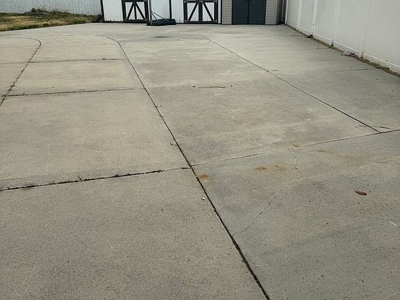 3rd image of 6653 S Dale Park Cir