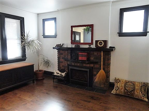 5th image of 20 Wolcott Ave