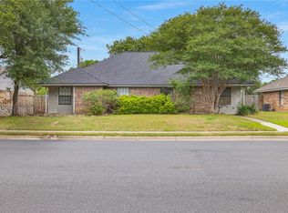 512 Corregidor Dr, College Station, TX 77840