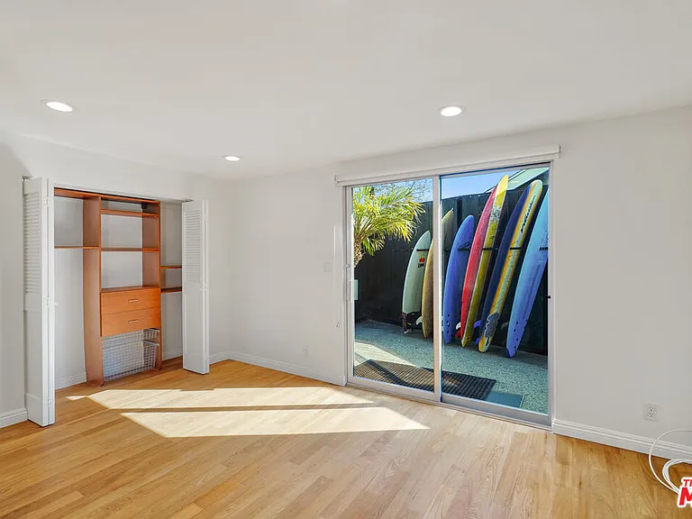 30725 Manzano Dr — Photo 41