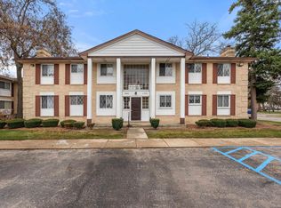 29265 Hayes Rd #3, Warren, MI 48088