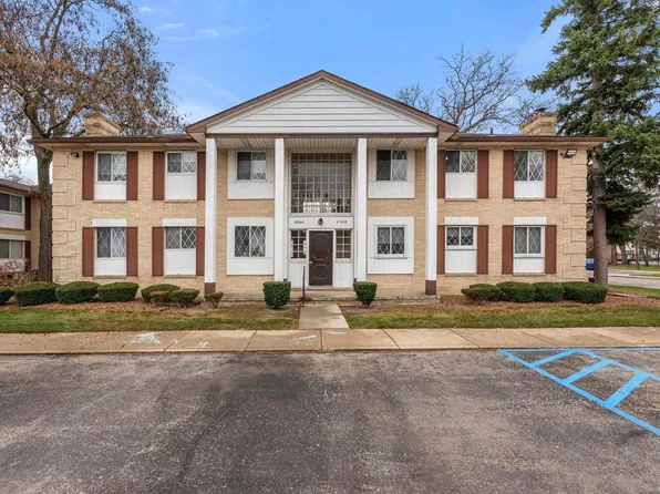 29265 Hayes Rd #3, Warren, MI 48088