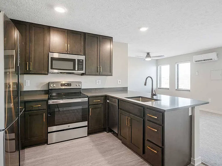 Even in our Sparrow studio, there's still plenty of storage in your kitchen space.