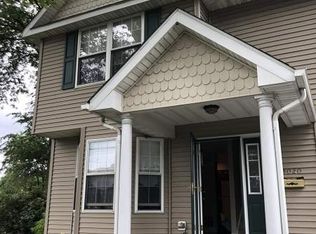 5020 Holmecrest Rd, Pennsauken, NJ 08109