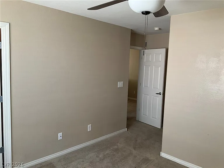 7308 Laburnum St — Photo 14