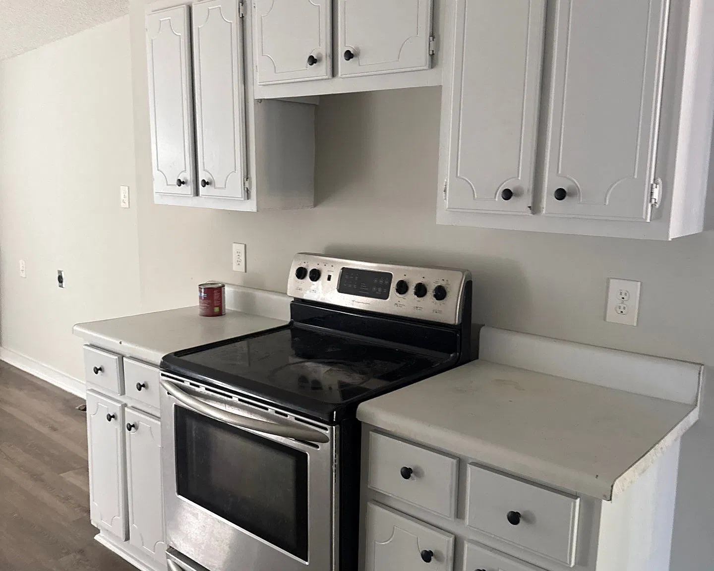 327 Baxter Ave — Photo 1