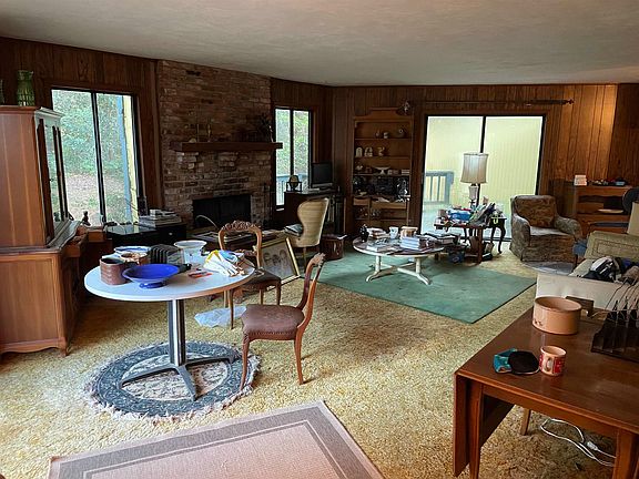 4th image of 3213 Storrington Dr