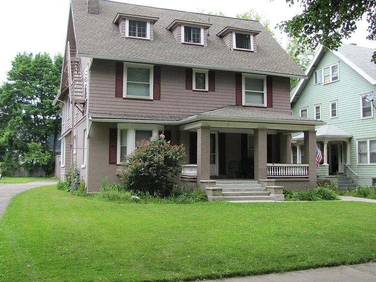 67 Oliver St #3 — Photo 4