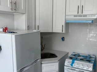 93 Baxter St #C4, New York, NY 10013