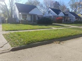 28261 Parkwood St, Inkster, MI 48141