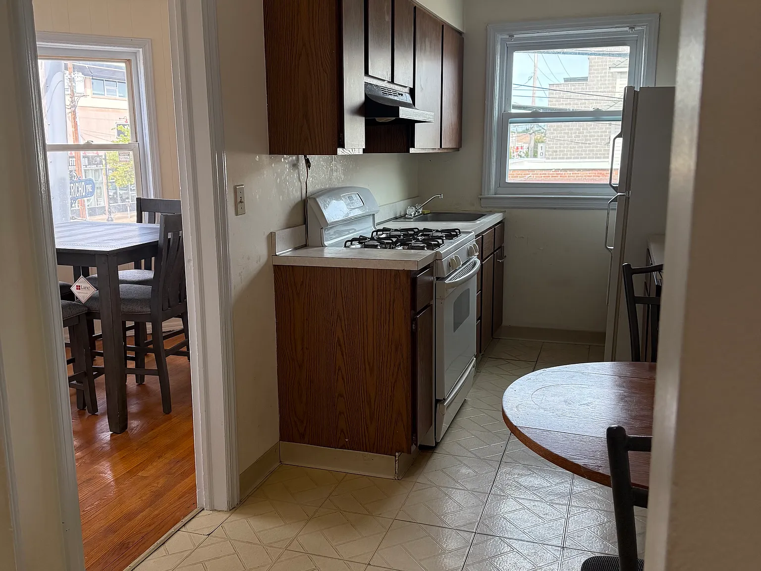1 bed, $2,500 — Photo 3