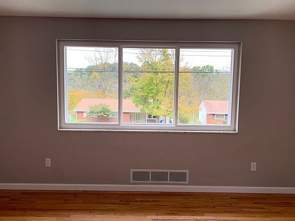 Front Picture Window