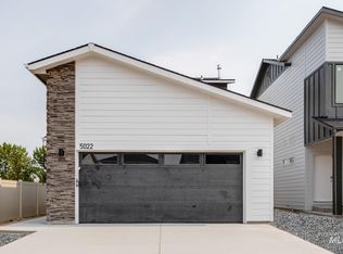 5022 S Amorita Ave, Meridian, ID 83709