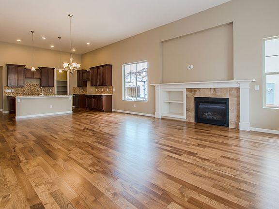 Spacious Great Room with Fireplace