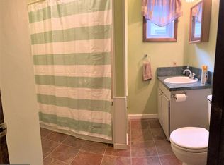 104 S East St, Spring Grove, PA 17362