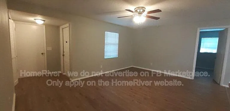 690 Lilac Rd — Photo 2