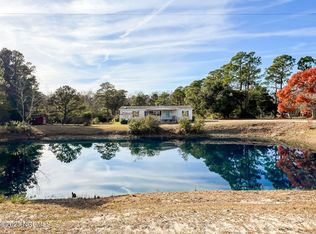 181 Old Whitfield Rd, Hampstead, NC 28443