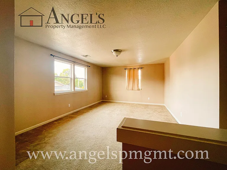 5513 Tribute Way — Photo 7