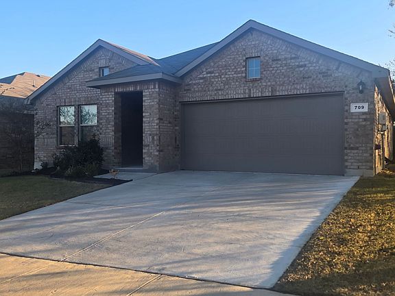 4th image of 709 Blacktail Dr #76131