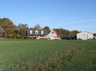 5221 Country Acres Trl, Howell, MI 48855