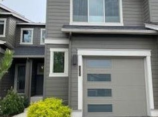 2367 NW Debron Ln, Bend, OR 97703