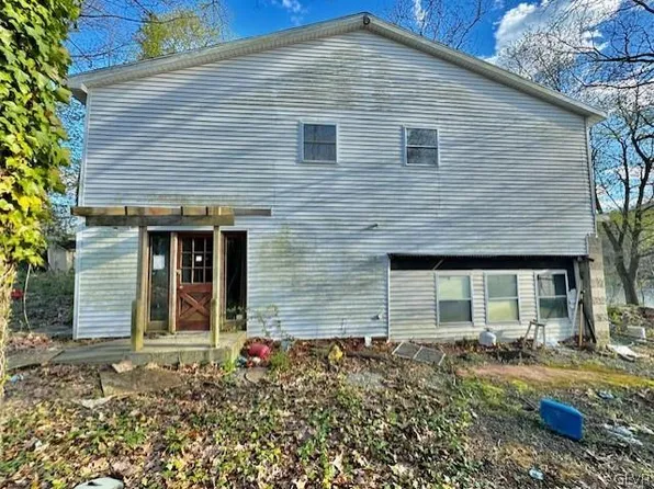 4727 Three Mile Ln, Walnutport, PA 18088