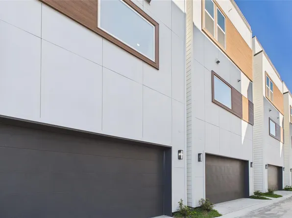 2417 Harrington St, Houston, TX 77026