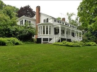 386 Quaker Rd, Chappaqua, NY 10514