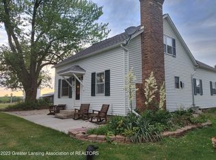 611 E Columbia Rd, Mason, MI 48854