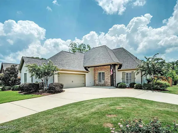 106 Elizabeth Dr, Brandon, MS 39042