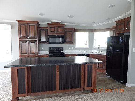 3rd image of 2628 Pier Dr