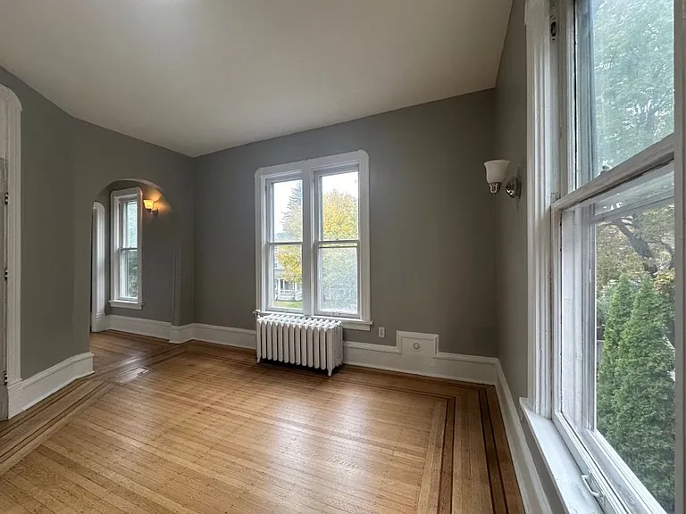 2709 Aldrich Ave S — Photo 6