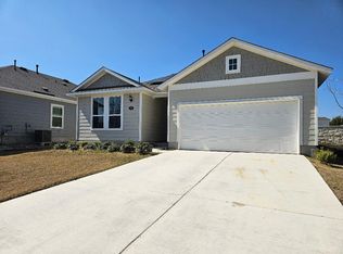 162 Hayloft Ln, Elgin, TX 78621