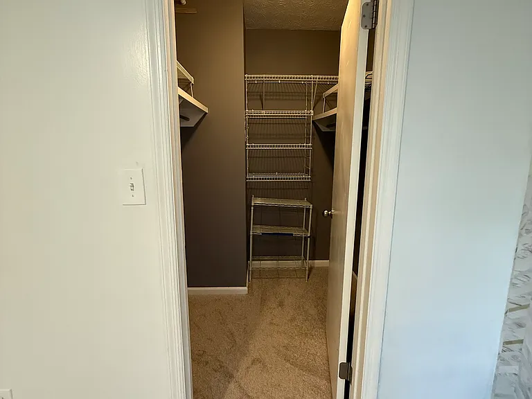 Walk-in closet