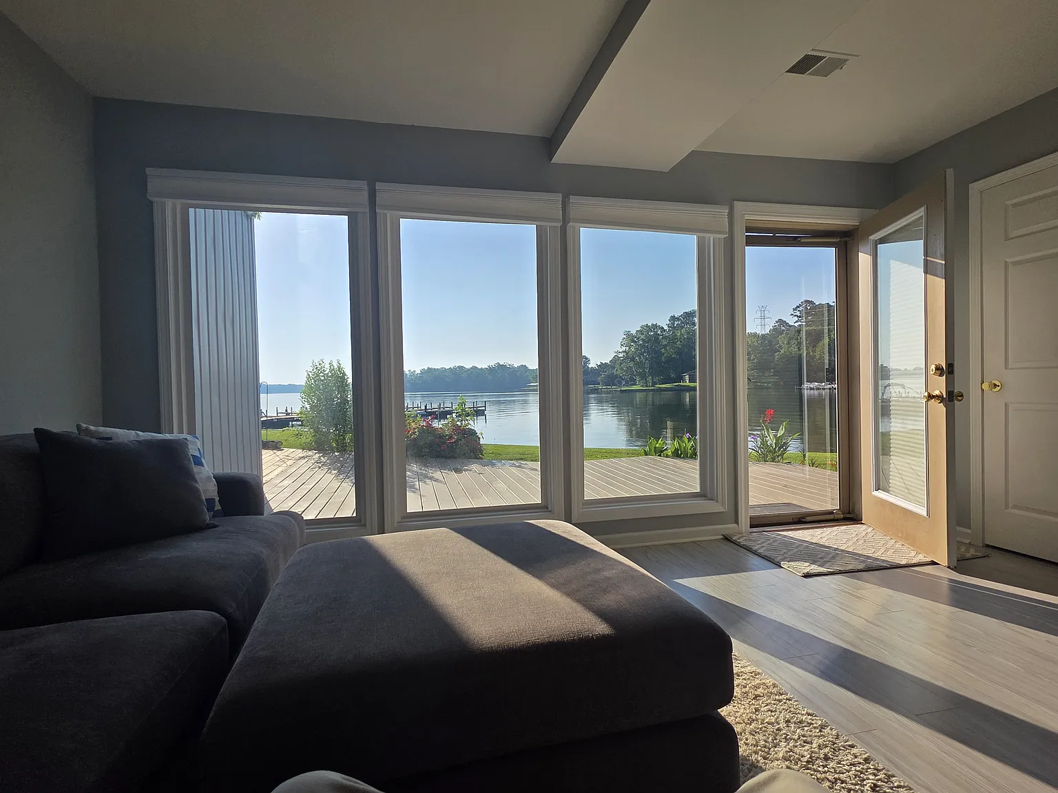 3 bed, 1488 sqft, $2,295 — Photo 3