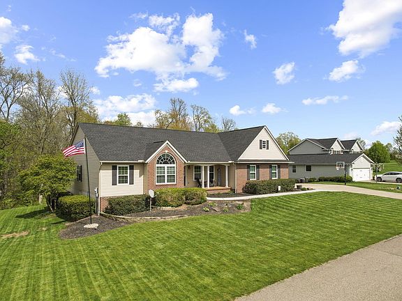 3rd image of 105 Sycamore Way