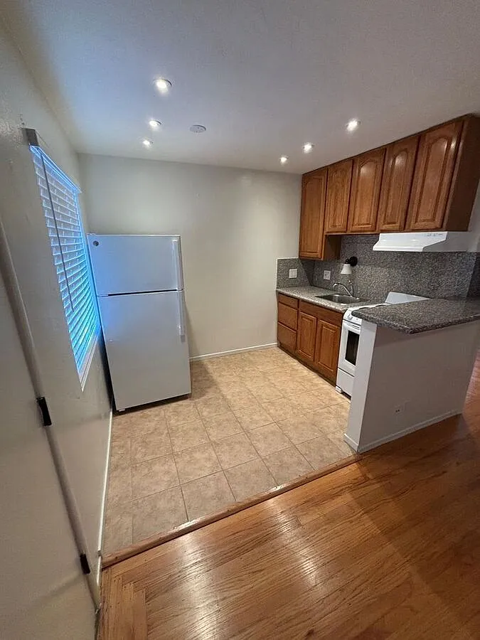 Charming Adams Point Apartment Steps from Lake Merritt! — Photo 2