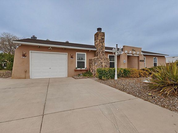 5th image of 1646 Domain Loop SE