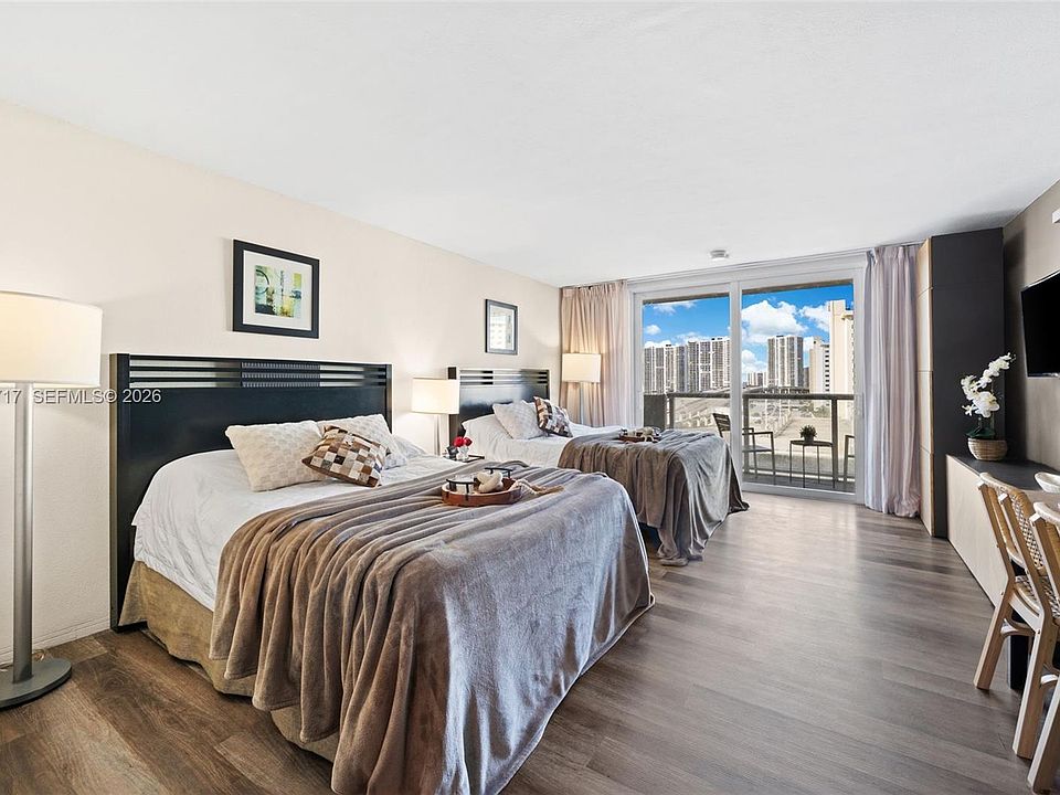 1st image of 19201 Collins Ave #736