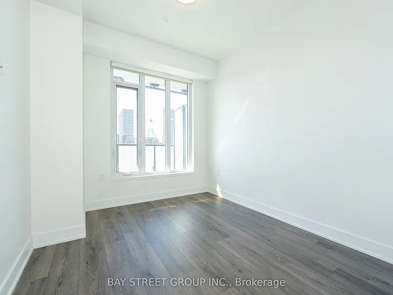575 Bloor St E #3310 — Photo 18
