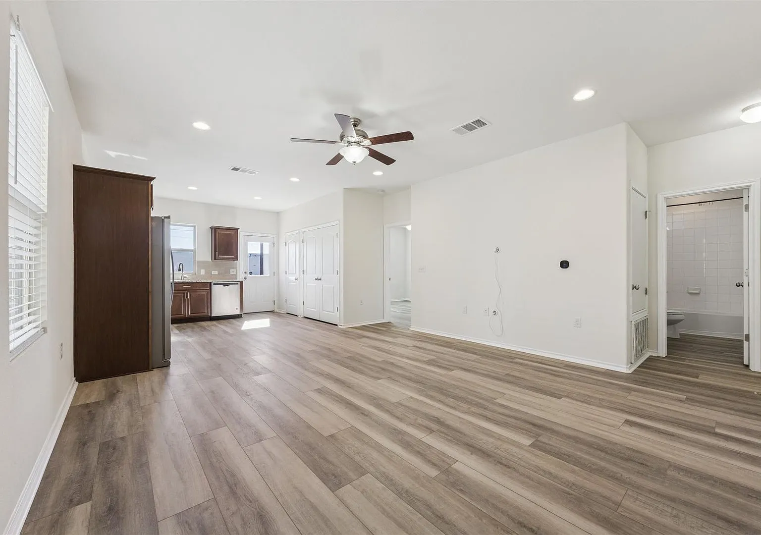 Modern 3BD 2BA in North Austin - available November 6th — Photo 3