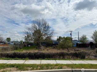 9917 Highland Dr NE, Moses Lake, WA 98837