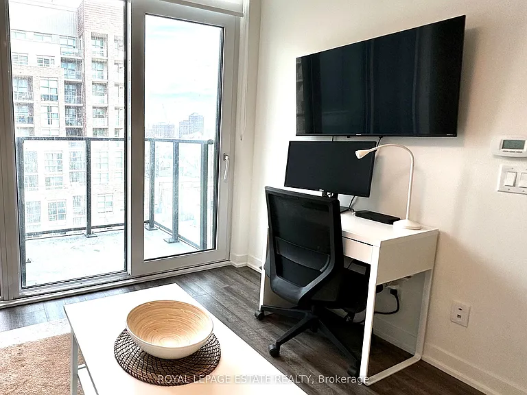 1808 Saint Clair Ave W #709 — Photo 8