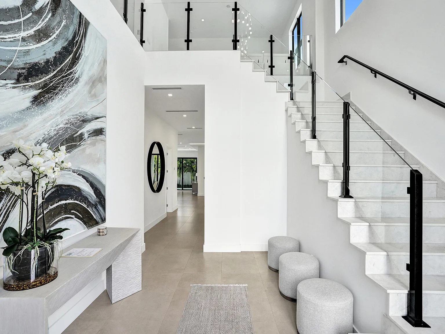 4 bed, 4.5 bath, 3722 sqft, $25,000 — Photo 3