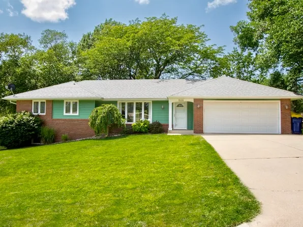 1535 Terrace Dr, Pella, IA 50219